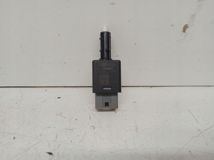 HYUNDAI I30 III sensor STOP STOPU 938133S800 2017