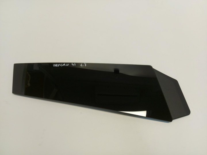 Porsche Taycan 4S 9J1 2022 Leiste Schutzleiste Blende Abdeckung slupka links bleirechte Außen-