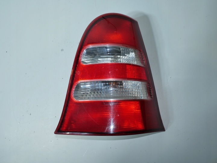 MERCEDES A KLASA W168 light rear part right 1688202864R