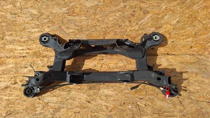 vorderachsträger hinten FIAT FREEMONT 4X4 2011