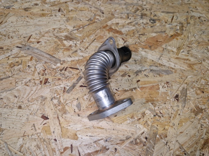rohr EGR Schlauch Gase GRAND VOYAGER 2.8CRD 21282999G