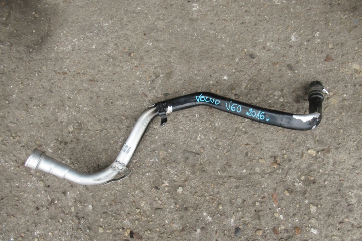 VOLVO V60 rohr Tankklappe 31392650