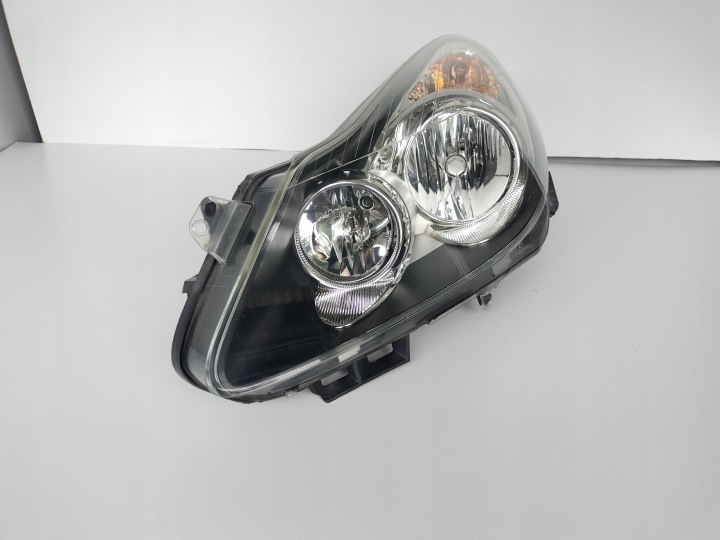 LICHT LINKS REFLEKTOR OPEL CORSA D 06-11 CIEMNA