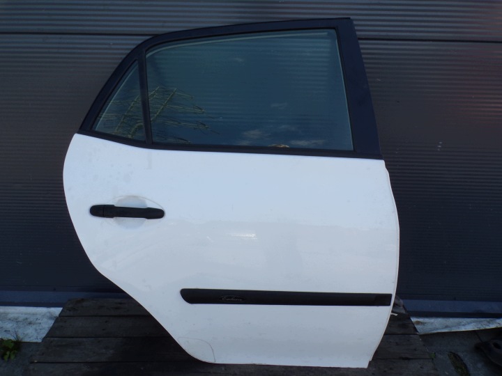 Portière Droit Arrière TOYOTA AURIS 1 et Couleur 040