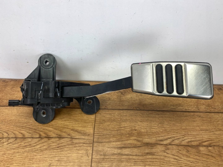 pedala gasa Ford Mustang VII MK7 S650 2024+