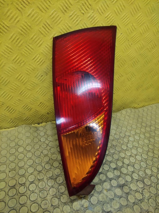 FORD FOCUS MK1 HB light right rear part 1M5113404