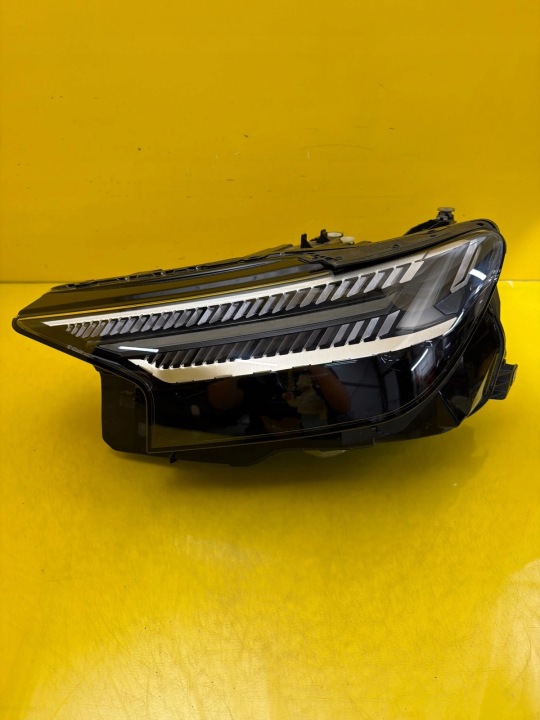 Licht links Audi Q4 E-Tron Matrix Full Led 89A941035M