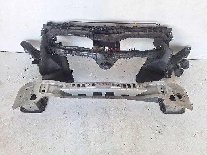 FORD TRANSIT MK8 13-18 Schlossträger + träger