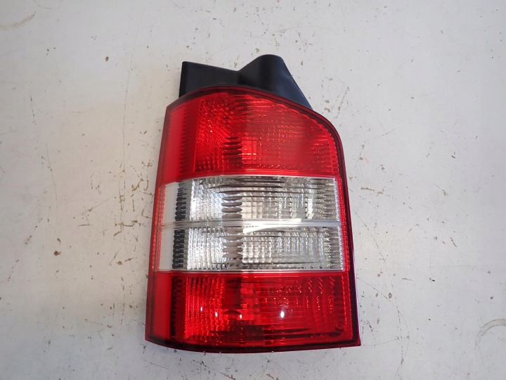 light rear part rear left VW T5 2003-2009 below flap