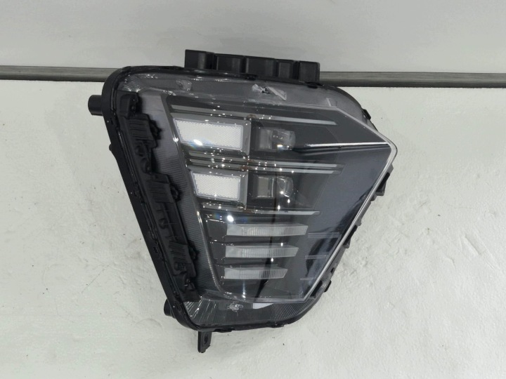 light right Hyundai Kona II 2 FULL LED