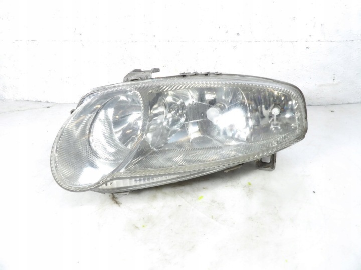 ALFA ROMEO 147 REFLEKTOR left 465565640
