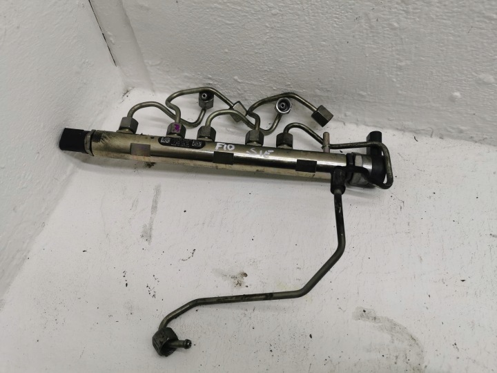 kraftstoffverteiler einspritzleiste BMW SERIA 5 F10 F11 2.0D 7809128