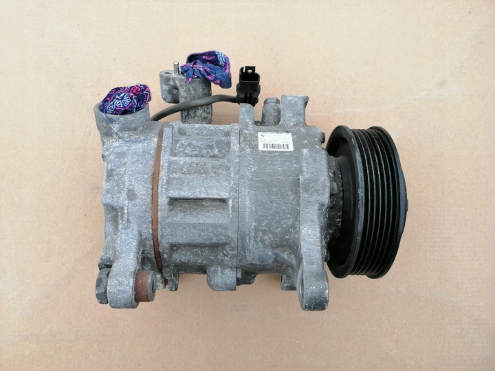 compressor of the air conditioning 447150-2673 9223695 BMW F20 F30 BDB!!
