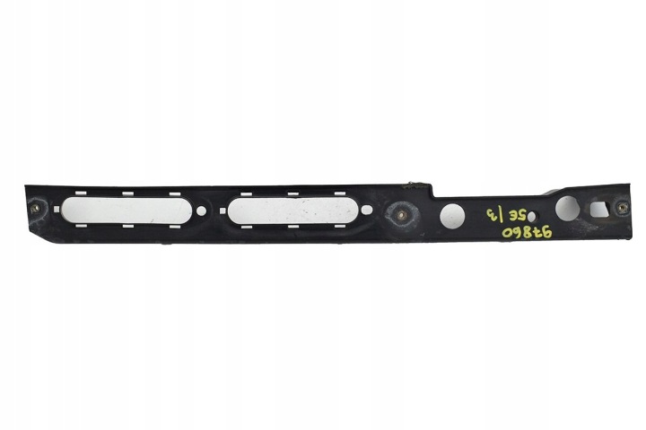 Tartók sárvédöt bal RANGE ROVER SPORT L494 CPLA-16151-AB