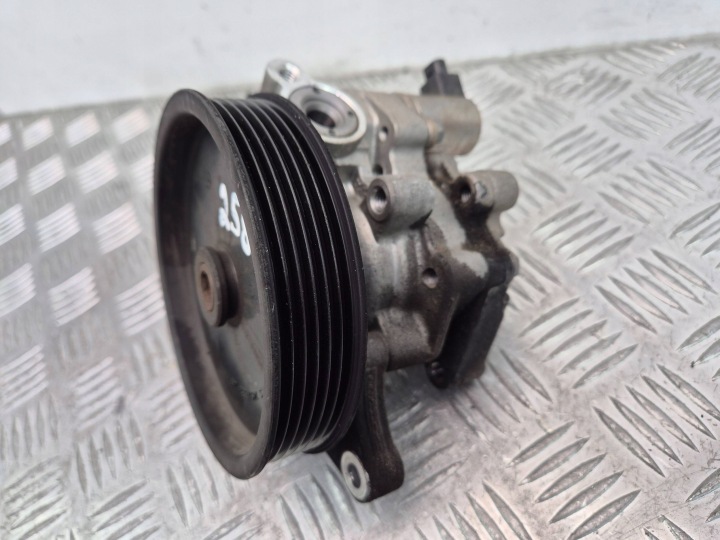 Mercedes E200 CGI W212 Pompe direction assistée A0064666801