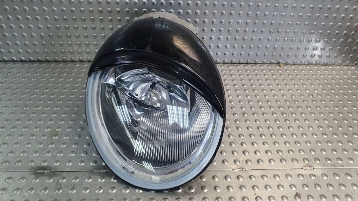 far prednji dio desna VW NEW BEETLE 97