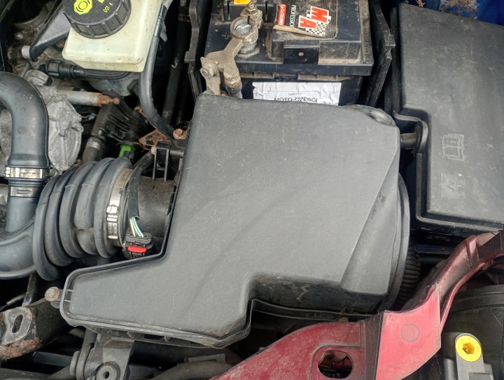 air filter housing Ford C-MAX 1 and FL 08-11 1.6 TDCI