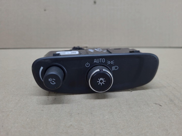 light switch Chevrolet Equinox 3 2018 84192536