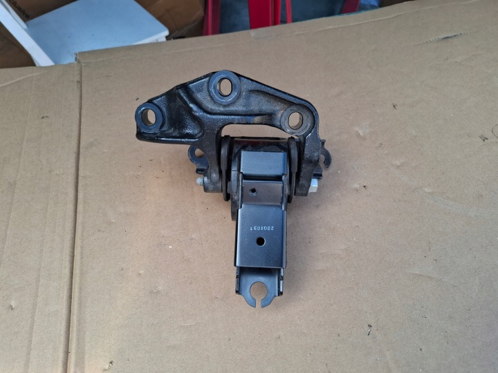supporto Supporti motore usato HONDA CR-V CRV V 2.0 HYBRYDA 22r