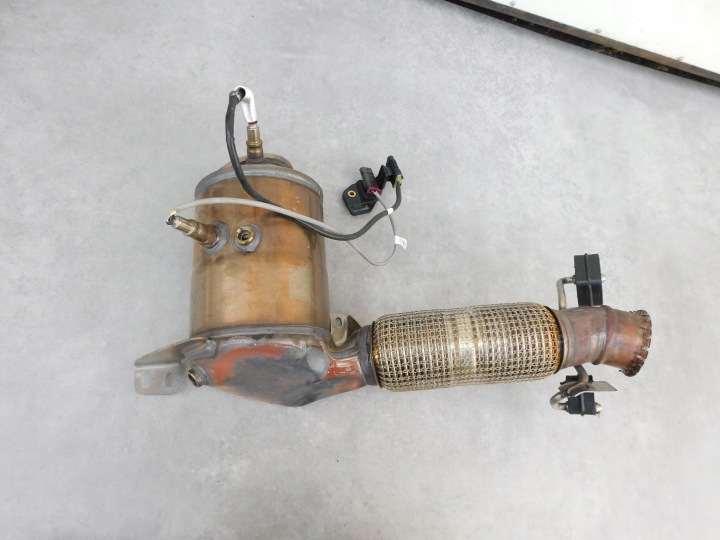 Convertisseur catalytique catalyseur DPF komplet BMW X1 U11 Hybrid Original 5A12C38 82913283