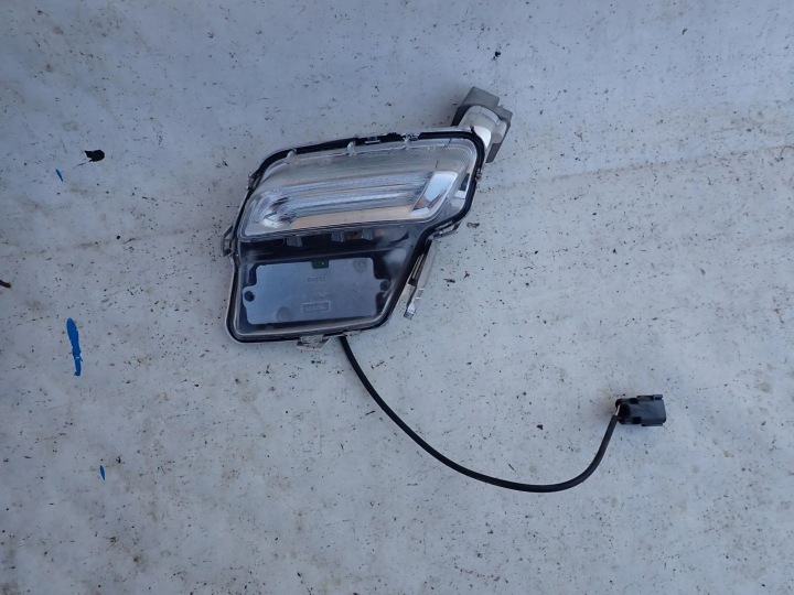 VOLVO XC60 und 1 LIFT 13-17 Nebelscheinwerfer LED rechts