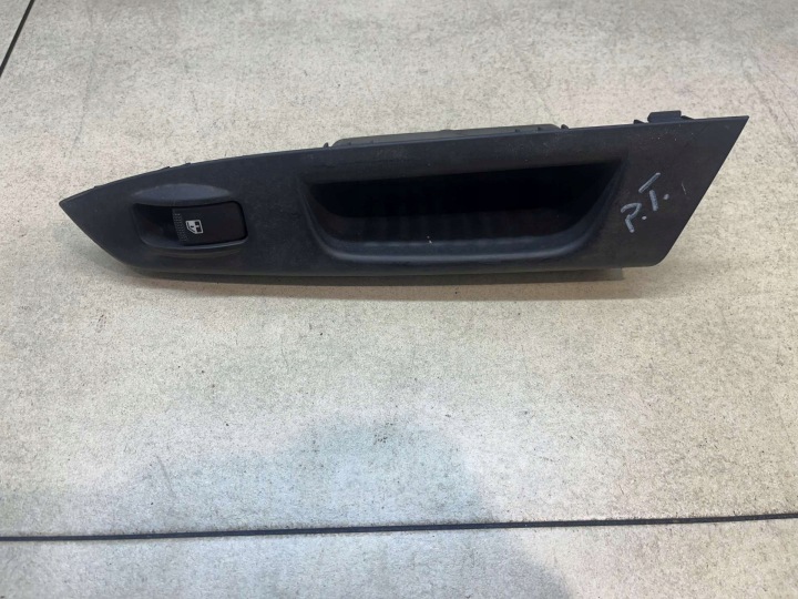 control panel windows right rear part HYUNDAI GETZ 1.3 935701C020