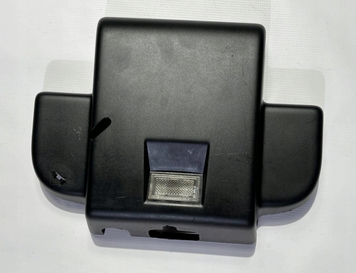 Maskownica verkleidung Blende Abdeckung Tueroeffner heckklappe Kofferraum Ford Mustang V 2005-2009
