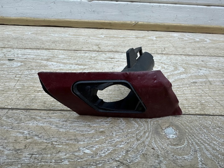 BMW F30 F31 Halter rechts Halter rechts der Spritzdüse Leuchte 7266204