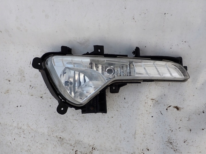 KIA SPORTAGE III 10-15 Nebelscheinwerfer rechts vorne