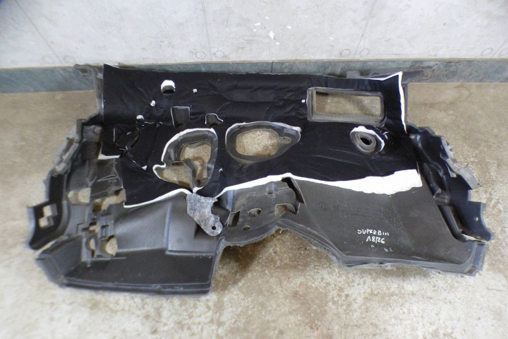Insonorisation wyciszenie Cloison soubassement EUROPA 3V1863934D SKODA SUPERB III