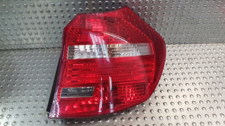 Licht heck rechts BMW 1 E87 LIFT 04