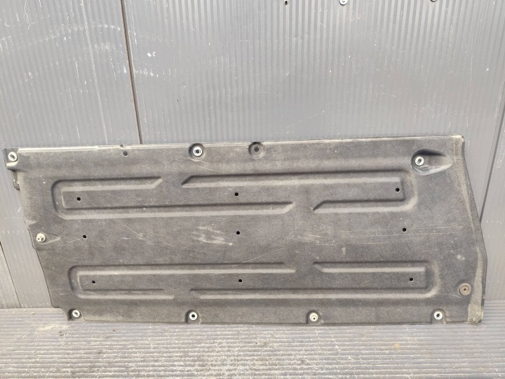 HYUNDAI ELANTRA VI copertura GREMBIALINA Protezione Sottoscocca Destro