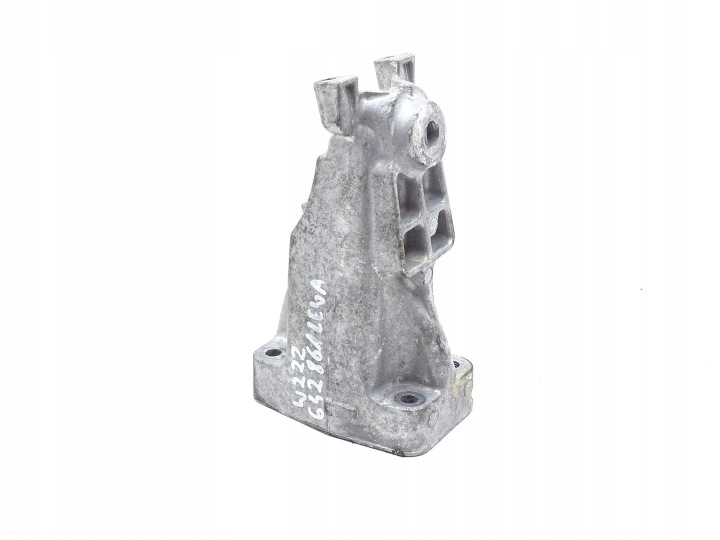 support bracket of the engine left MERCEDES S W222 3.0 CDI A6422237304