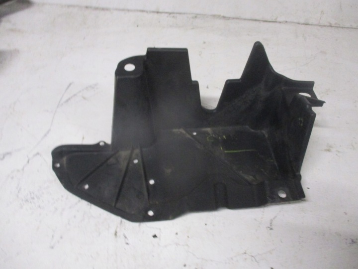coperchio , copertura copertura GREMBIALINA TOYOTA CHR C-HR 58399-F4010