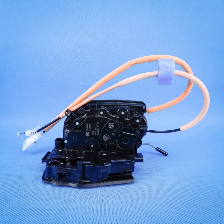 de la serrure portière arrière arrière droite Soft Close BMW 5 G30 X5 G05 51227477704 7477704