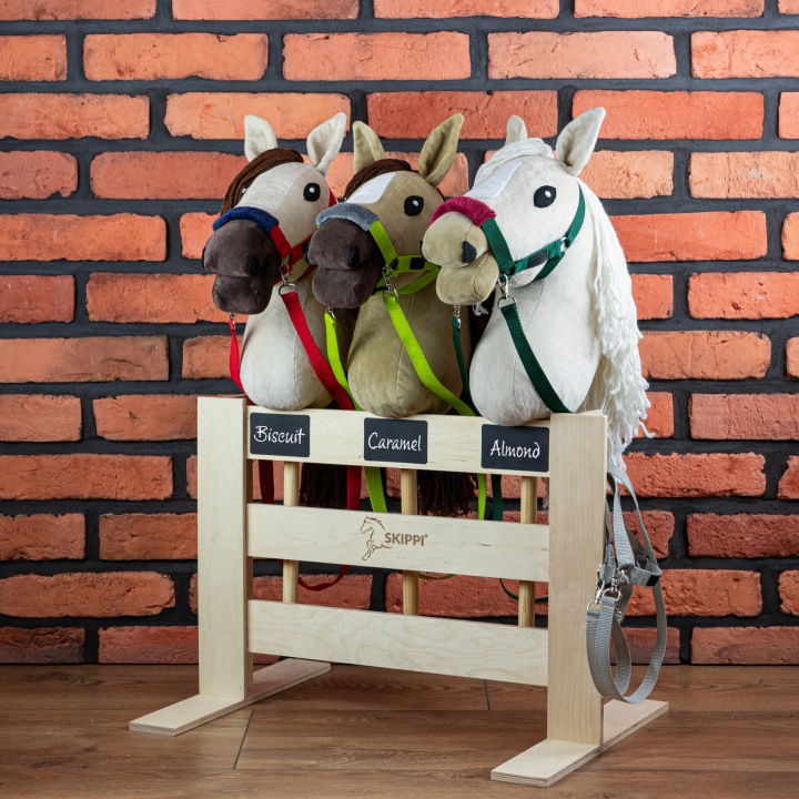 Hobby Horse Skippi A3 світлий гнідий коричневий Польський кінь на палиці +недоуздок +поводи — фото 2