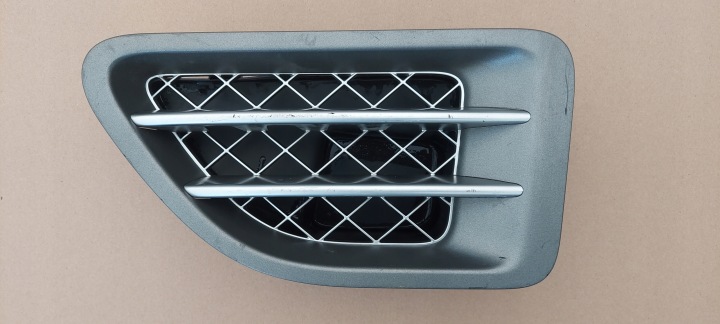 Lüftungsgitter des Kotflügels links RANGE ROVER SPORT 06-09 JAK500230XXX