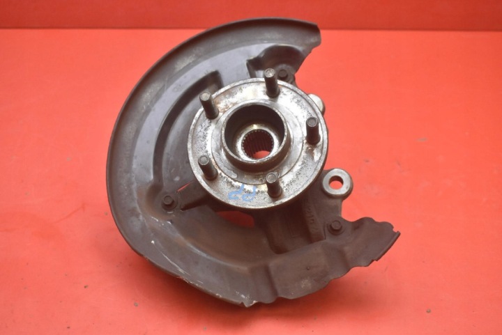 otoč čepu pravá předek BV61-3K170DNB FORD FOCUS MK3 2.0 TI-VCT 162 KM