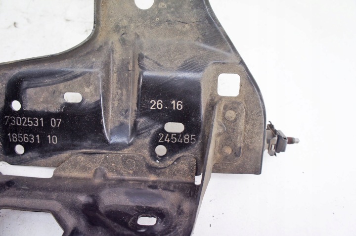 VJ165+ BMW 2 Soportes F45 Glasses Lámpara delantera 7302532 185631 7302531 12