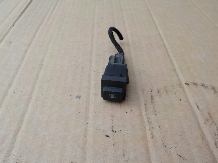 Bouton grzania Vitres skoda fabia II 5j0959621