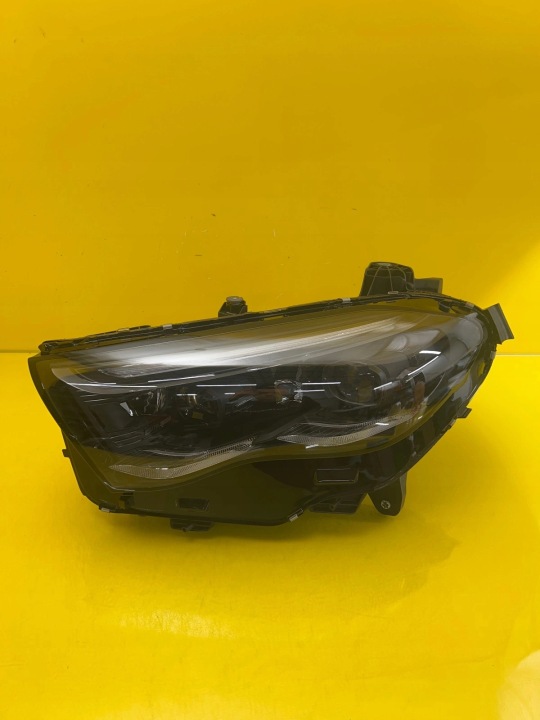 light left Mercedes E-class W214 Digital Light A2149066102