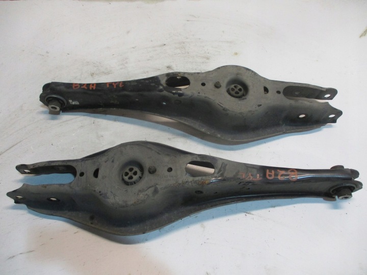 arm rear rear part AUDI A1 82A