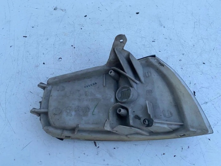 Предна лява лампа TOYOTA CAMRY (V1) Zzoemcodez 2.2L 9