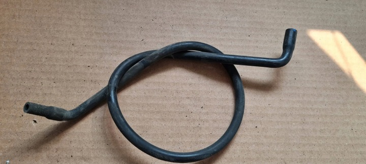A4 B9 8W ODPOWIETRZNIK FANALE FARO SINISTRA ANTERIORE 8W0941717A A5 8W