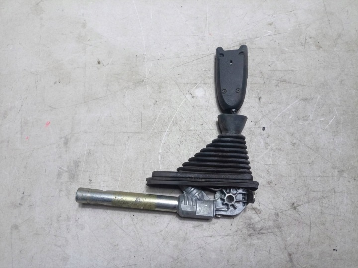 adjuster supports safety Nissan Qashqai J10 2008