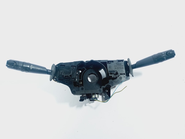 interrupteur commande levier commodo sous volant OE 61557024 Peugeot 607 00-04