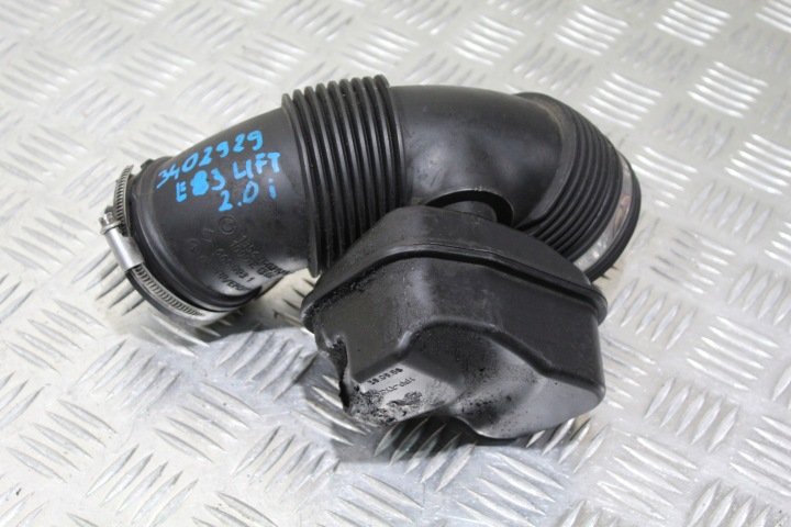 pipe intake of the intercooler BMW X3 E83 LIFT 3402929