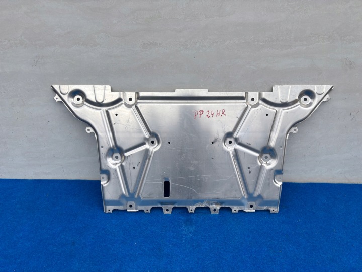 BMW I4 G26 cover cover below engine chassis 7915376 PP24HR