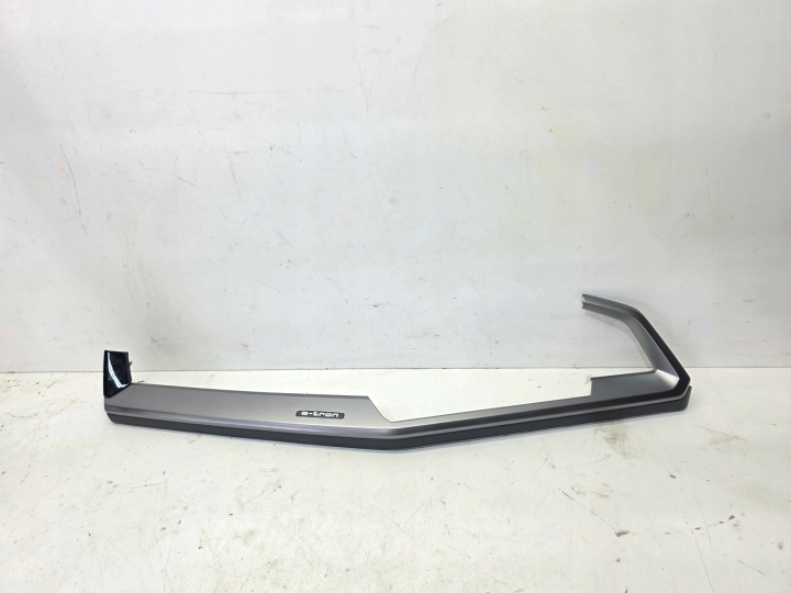 moulding DEKOR of the dashboard consoles AUDI Q4 E-TRON 89C857189A English