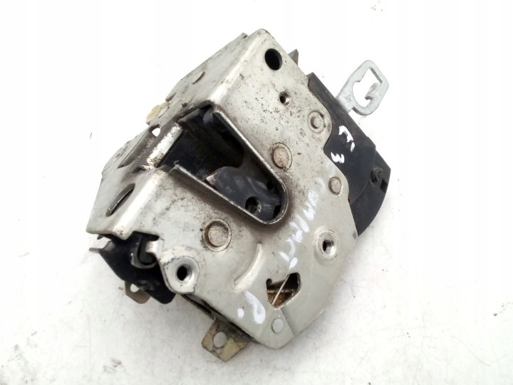 BMW 3 E36 Compact lock right right side EU 8198036